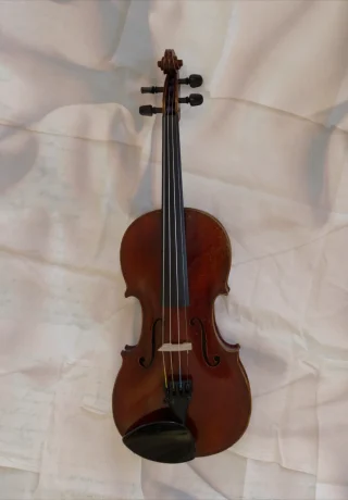 violine-neuner-hornsteiner-mittenwald-(1889)_geiger-geigenbau-aus-freiburg Violine von Neuner & Hornsteiner aus Mittenwald von 1889 (Geiger Geigenbau aus Freiburg)